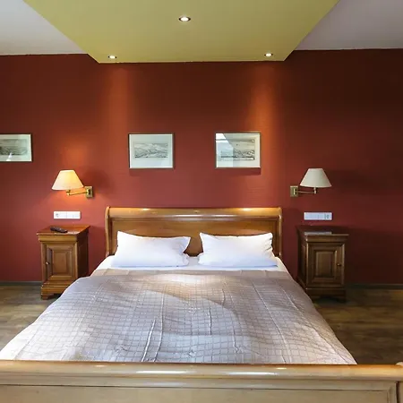Guest house Schloss Neuburg