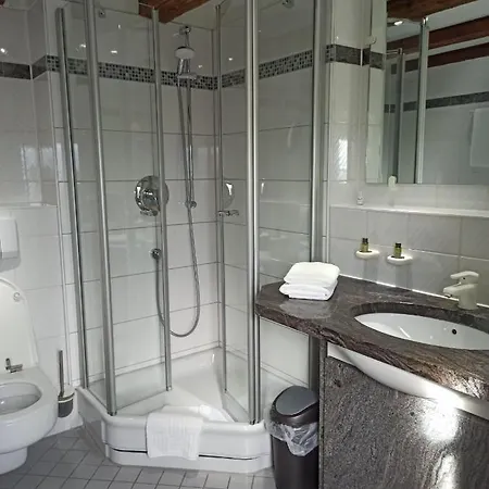 Schloss Neuburg Guest house *